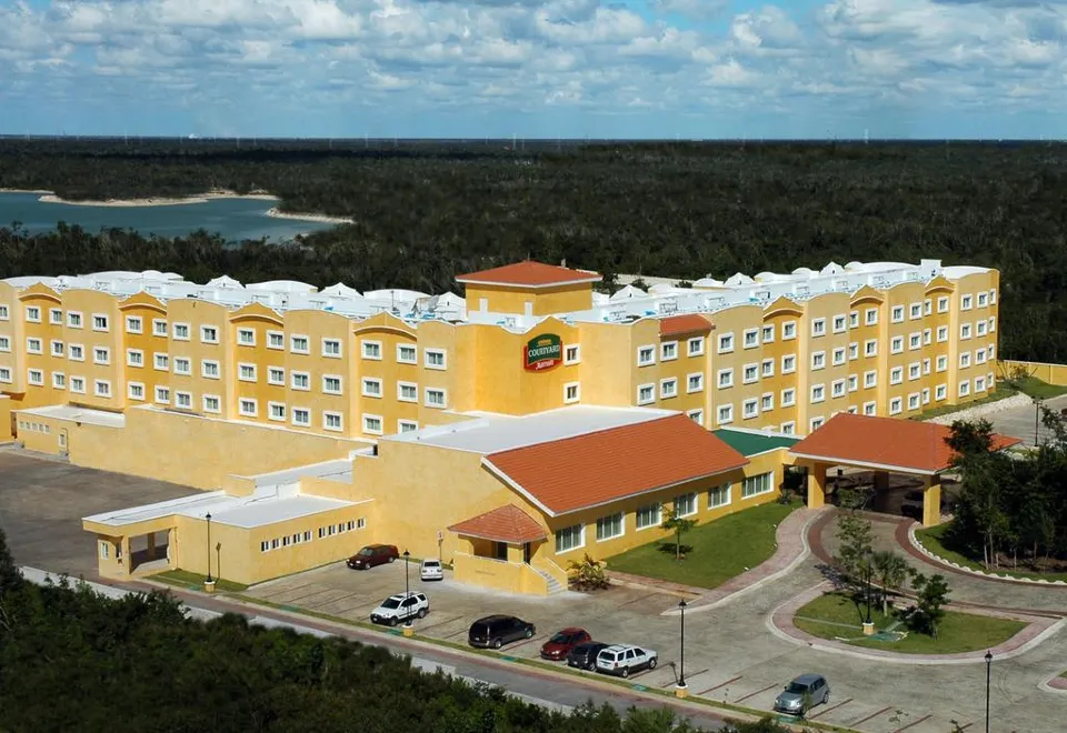 Courtyard Cancun flygplats