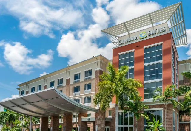 Cambria Hotel Ft Lauderdale, Aeroporto Sud e porto crociere