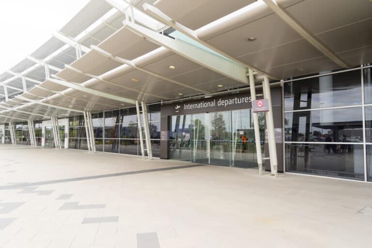 Los 10 aeropuertos más grandes y concurridos de Australia [Con imágenes]