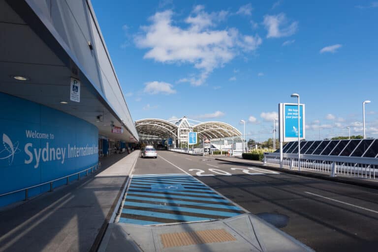 10 Biggest & Busiest Airports in Australia [With Pictures]